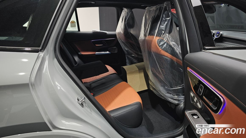 Mercedes-Benz GLC-Class GLC300 4MATIC AMG Line, 2026