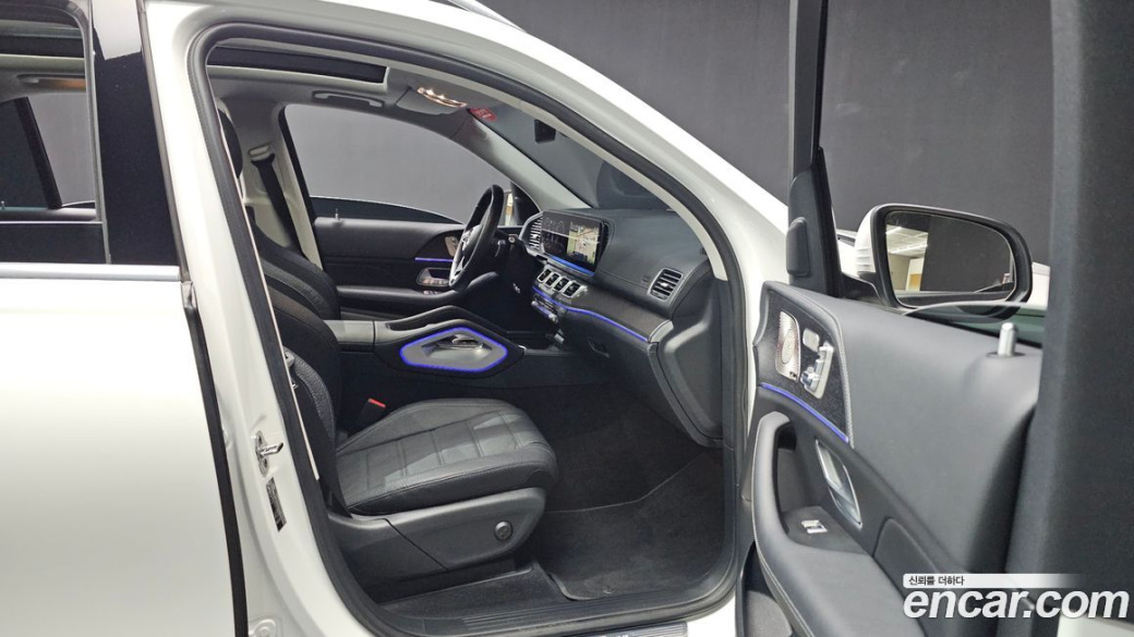 Mercedes-Benz GLE-Class GLE450 4MATIC, 2025