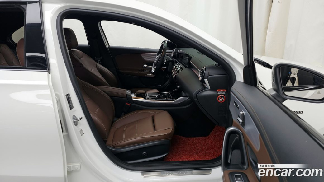 Mercedes-Benz A-Class AMG A35 4MATIC Sedan, 2022