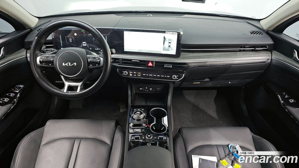 Kia K5 2.0, 2024