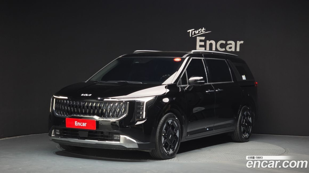 Kia Carnival 9-Seater Noblesse, 2024