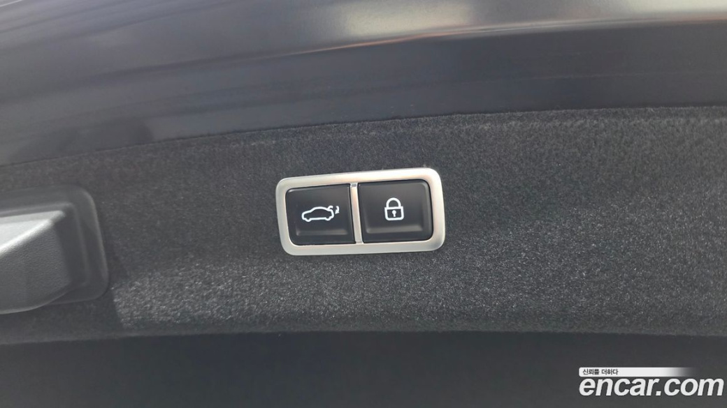 Genesis G80 Gasoline 2.5 Turbo AWD, 2025