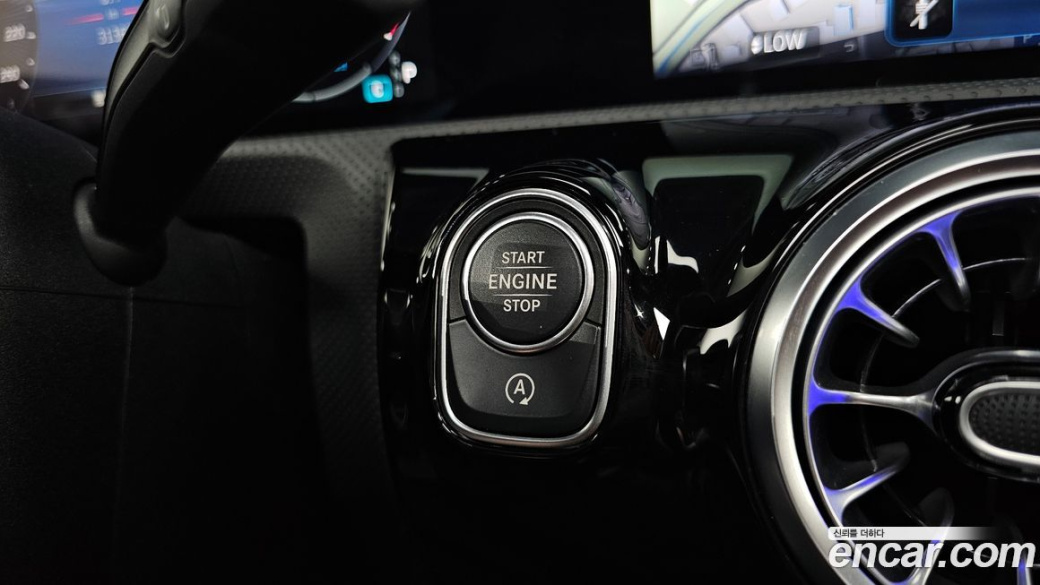 Mercedes-Benz CLA-Class CLA250 4MATIC, 2024
