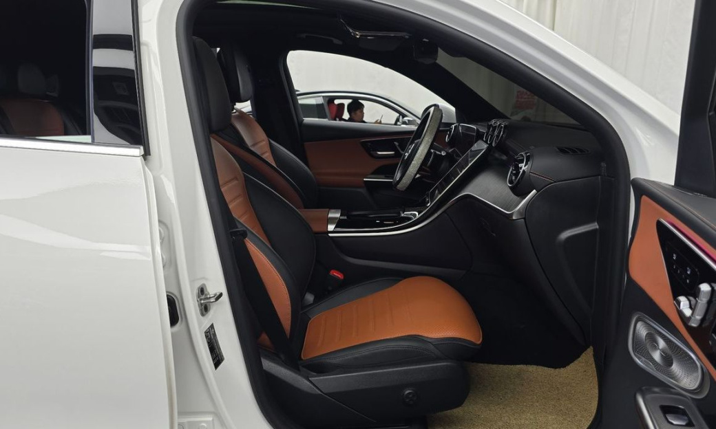 Mercedes-Benz GLC-Class GLC300 4MATIC Coupe, 2024