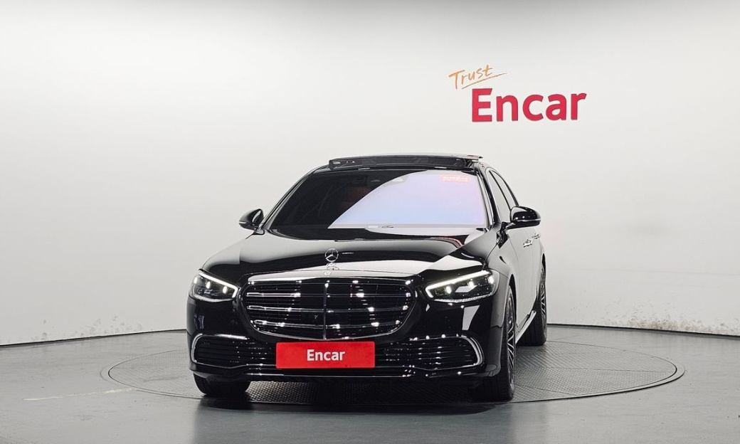 Mercedes-Benz S-Class S350 d 4MATIC, 2025