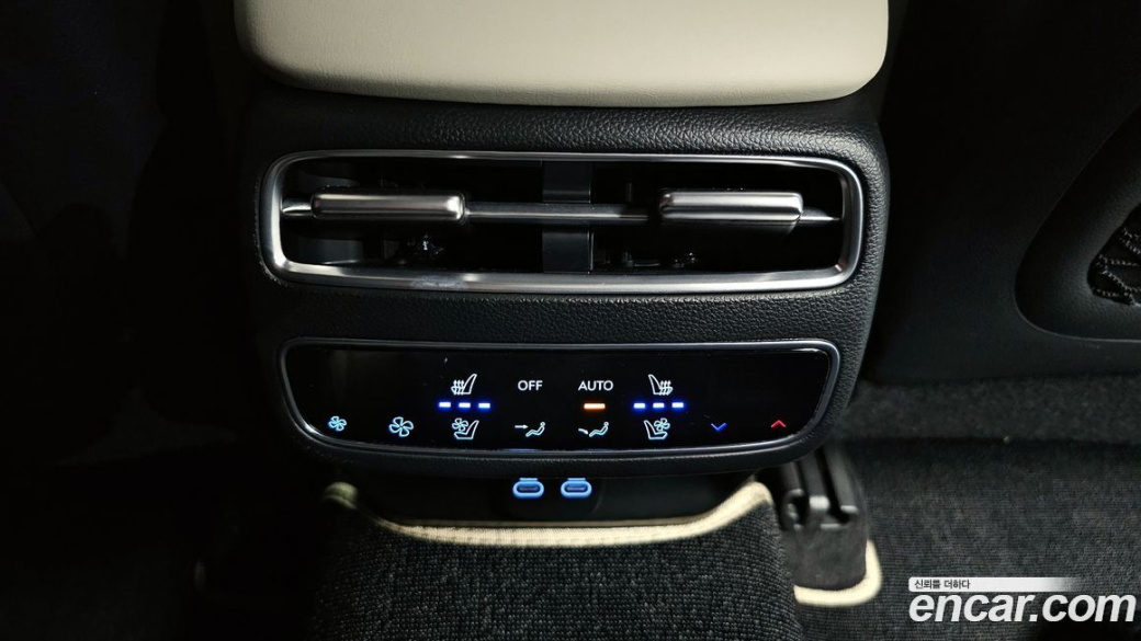 Genesis GV70 2.5T Gasoline AWD, 2025