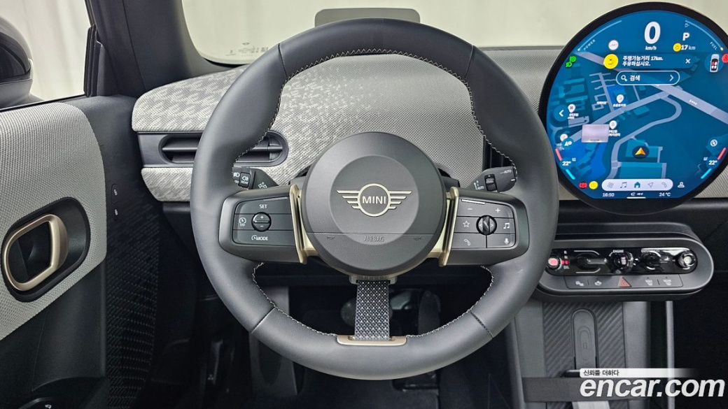 Mini Cooper Favoured, 2025