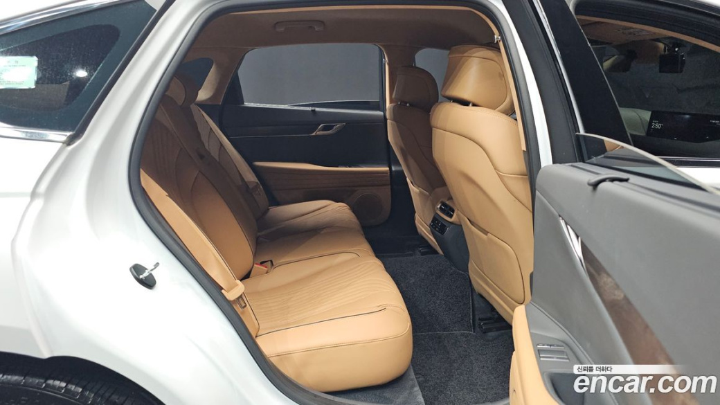 Genesis G80 Gasoline 2.5 Turbo AWD, 2022