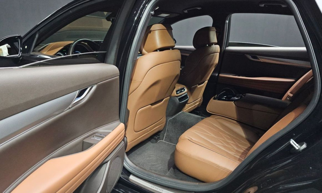 Genesis G80 Gasoline 2.5 Turbo AWD, 2024