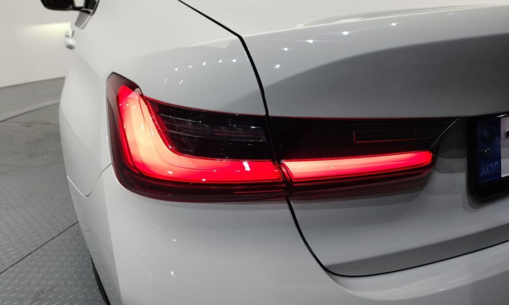 BMW 3-Series 320i M Sport, 2024