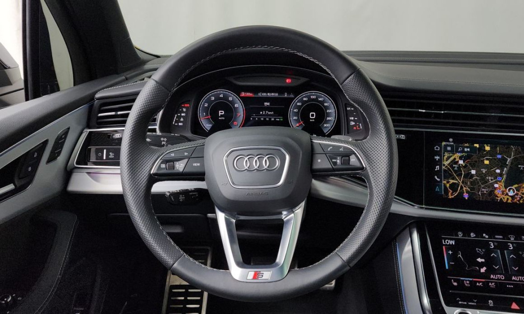 Audi Q7 55 TFSI Quattro Premium, 2022