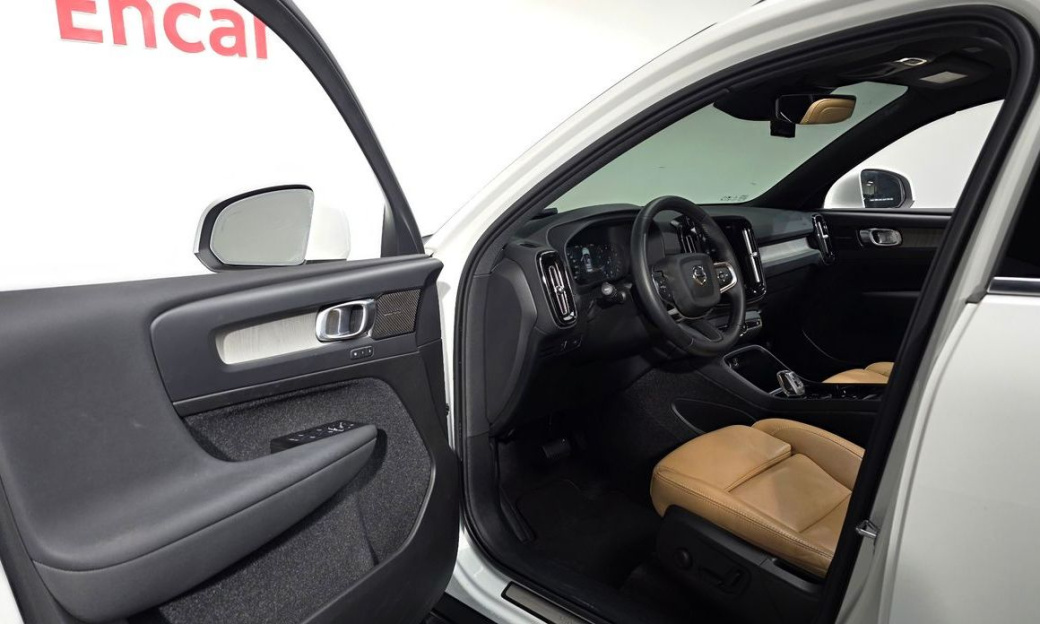 Volvo XC40 B4 Inscription, 2021