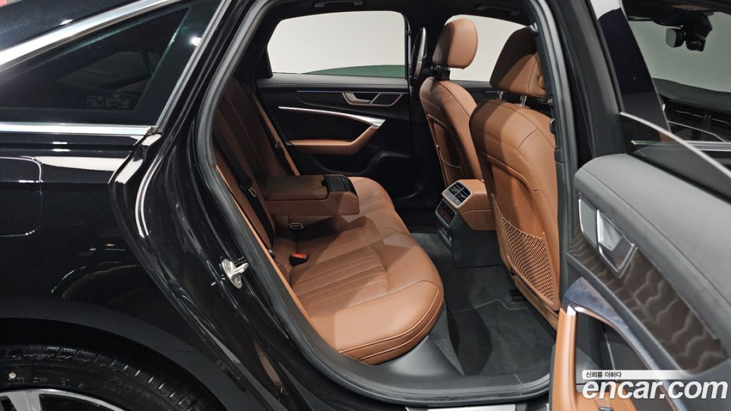 Audi A6 40 TDI Premium, 2022