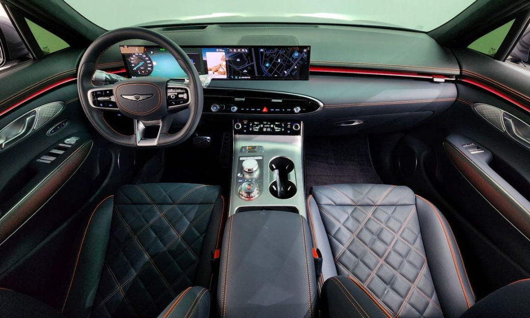 Genesis GV70 2.5T Gasoline AWD, 2026