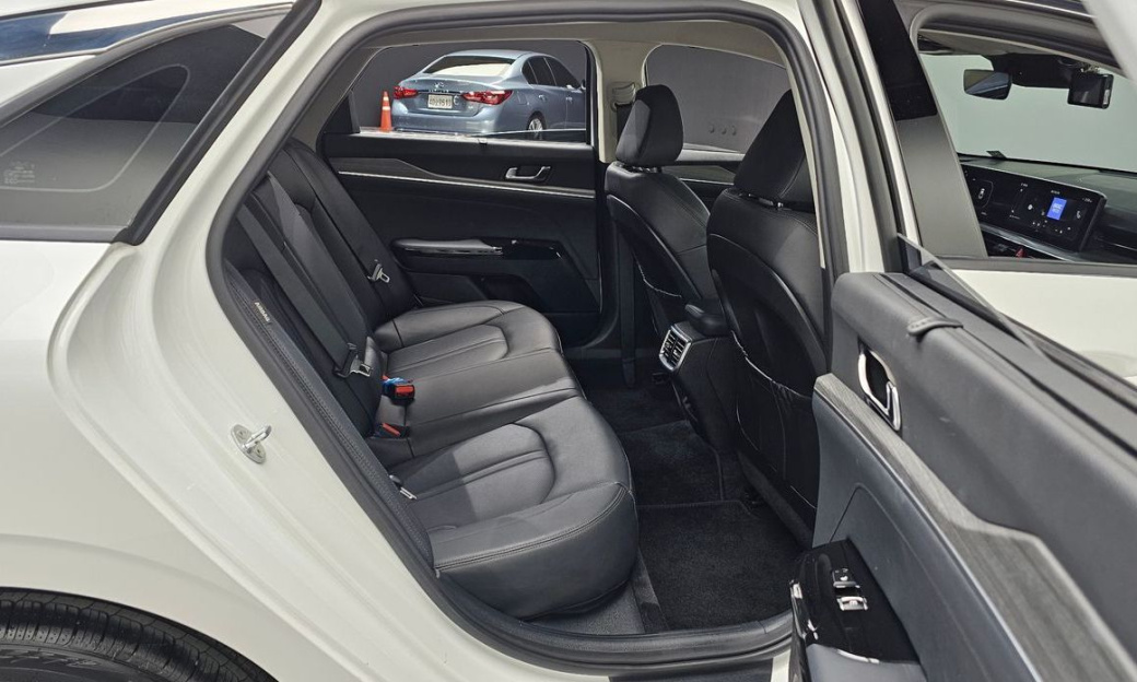 Kia K5 2.0, 2024