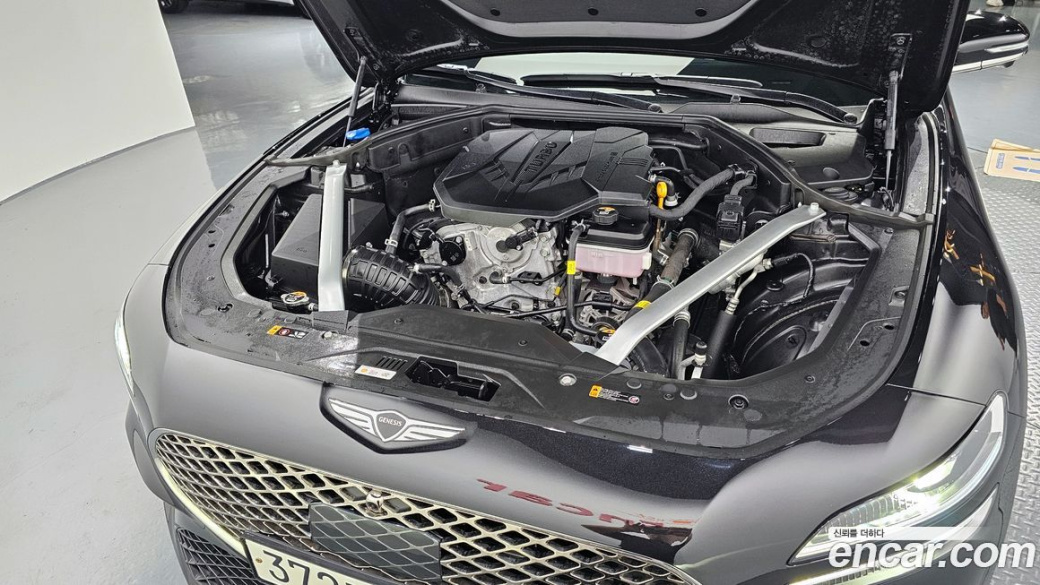 Genesis G70 Gasoline 2.5T 4WD, 2025