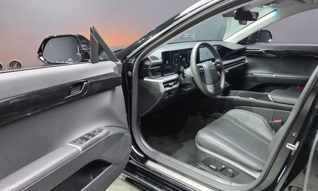 Hyundai Grandeur 2,5 Gasoline 2WD, 2024