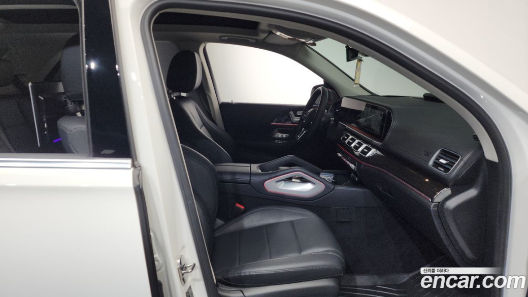 Mercedes-Benz GLE-Class GLE300d 4MATIC, 2022
