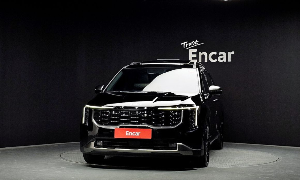 Kia Carnival 9-Seater Gravity, 2025