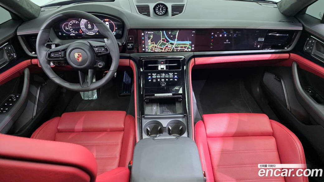 Porsche Panamera 4.0 GTS, 2025