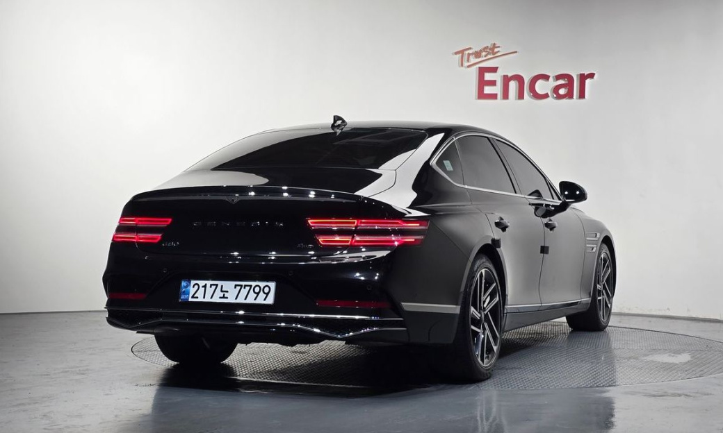 Genesis G80 Gasoline 2.5 Turbo AWD, 2025