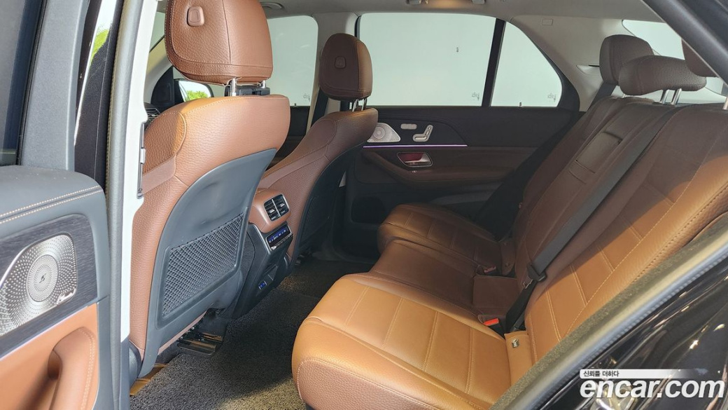 Mercedes-Benz GLE-Class GLE450 4MATIC, 2025