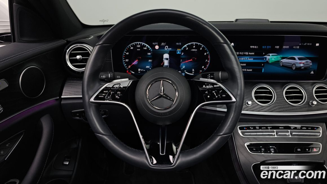 Mercedes-Benz E-Class E250 AMG Line, 2023