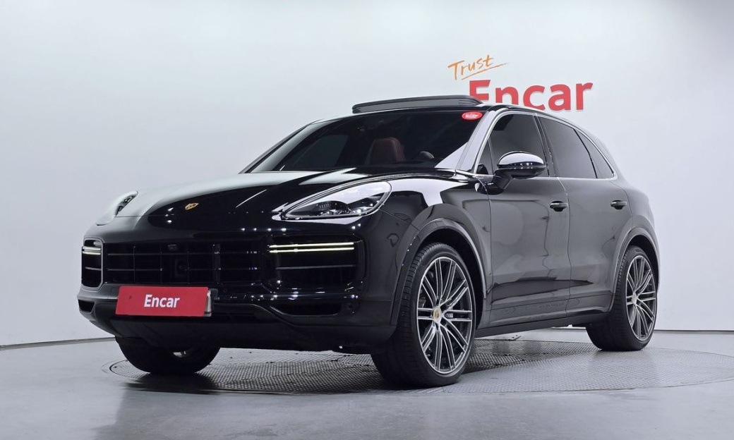 Porsche Cayenne 4.0 Turbo, 2022