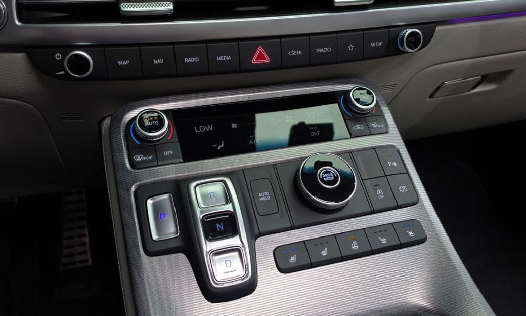 Hyundai Palisade Diesel 2.2 2WD, 2024