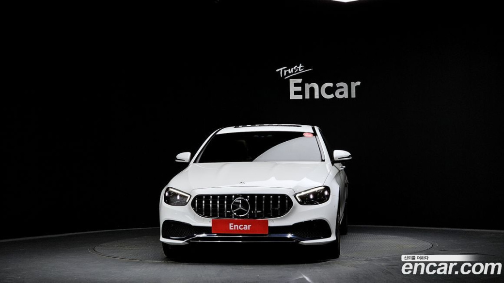 Mercedes-Benz E-Class E350 4MATIC Avantgarde, 2022