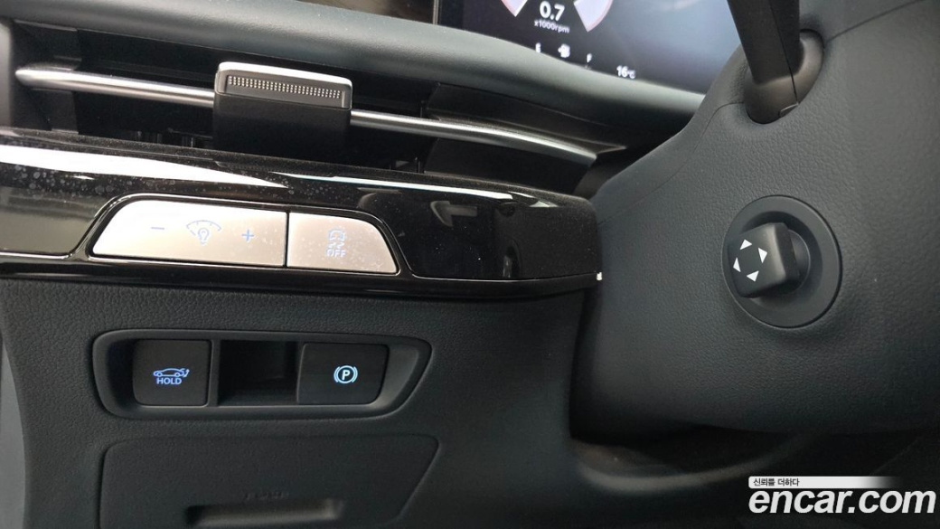 Genesis G80 Gasoline 2.5 Turbo AWD, 2025