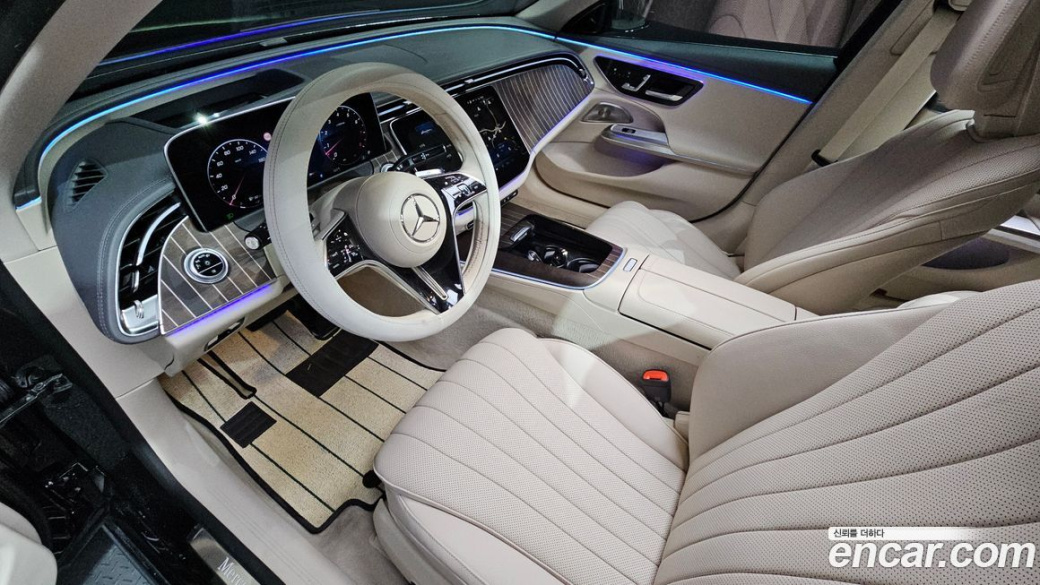 Mercedes-Benz E-Class E300 4MATIC Exclusive, 2024