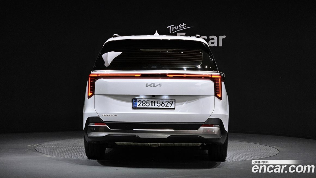 Kia Carnival 7-Seater Noblesse, 2025