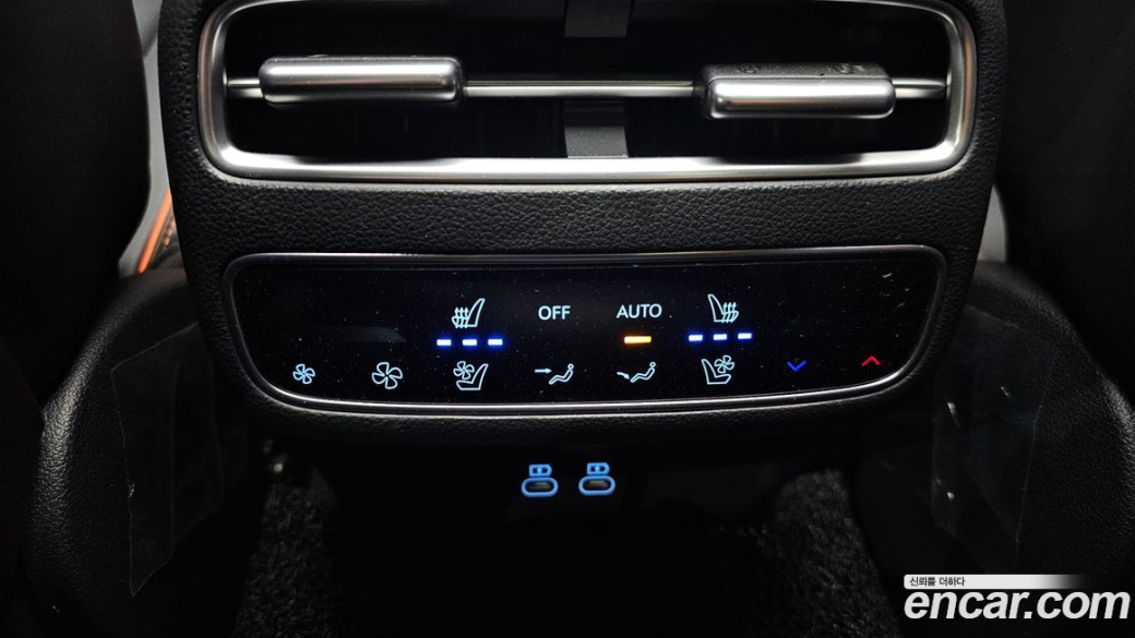 Genesis GV70 2.5T Gasoline AWD, 2025