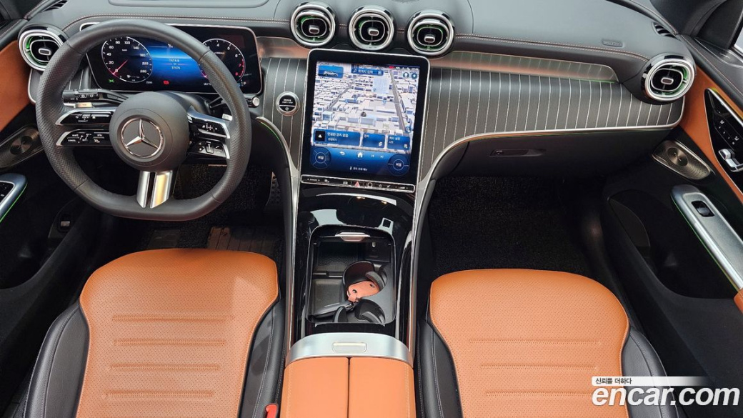 Mercedes-Benz GLC-Class GLC300 4MATIC AMG Line, 2023