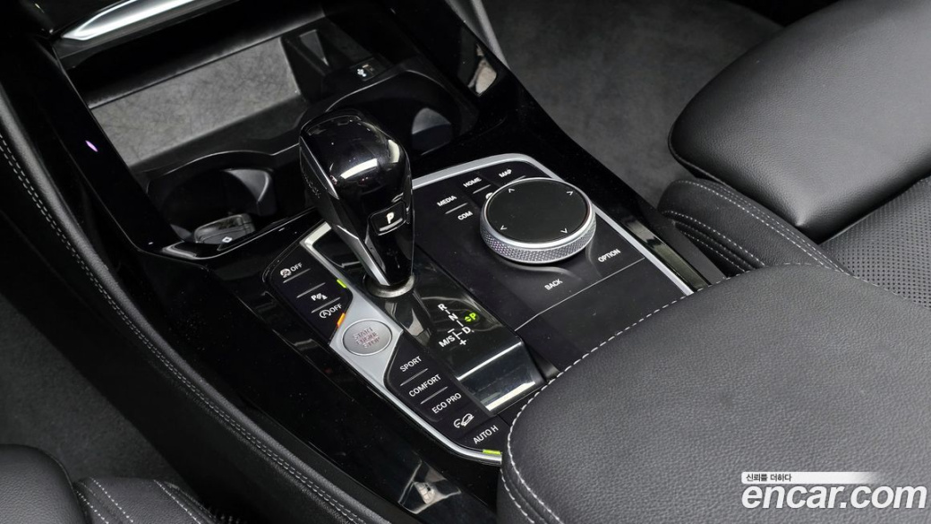 BMW X4 xDrive20i xLine, 2022