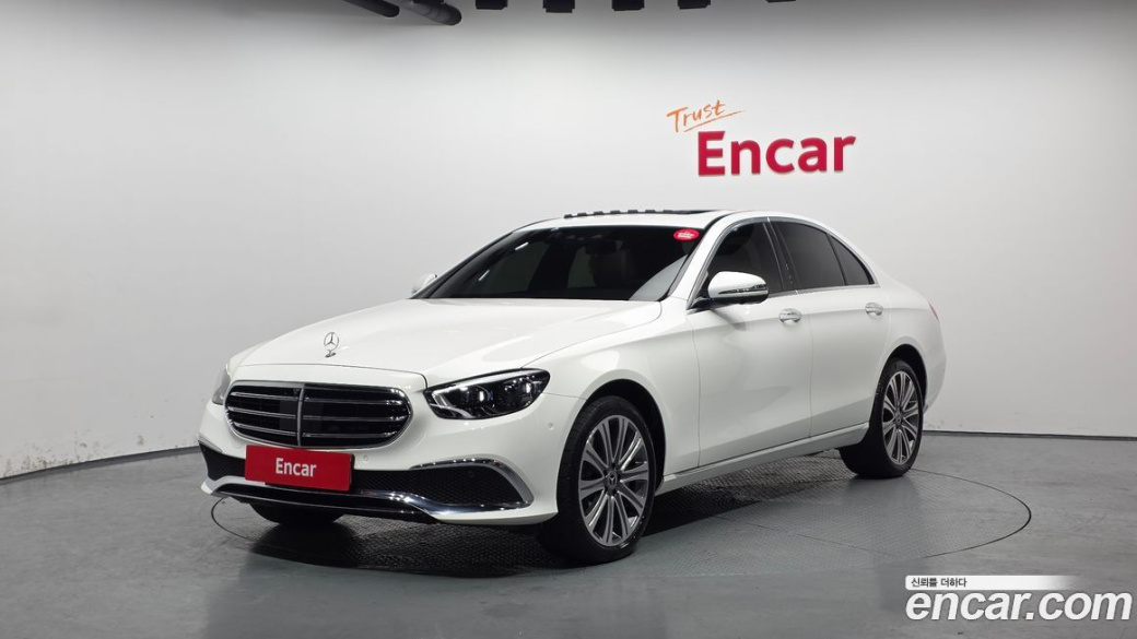 Mercedes-Benz E-Class E350 4MATIC Exclusive, 2023