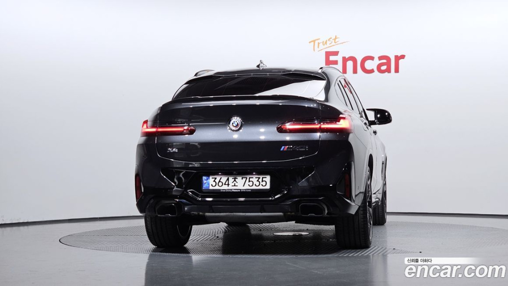 BMW X4 xDrive M40i, 2024