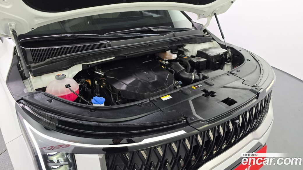 Kia Carnival 7-Seater Signature, 2024