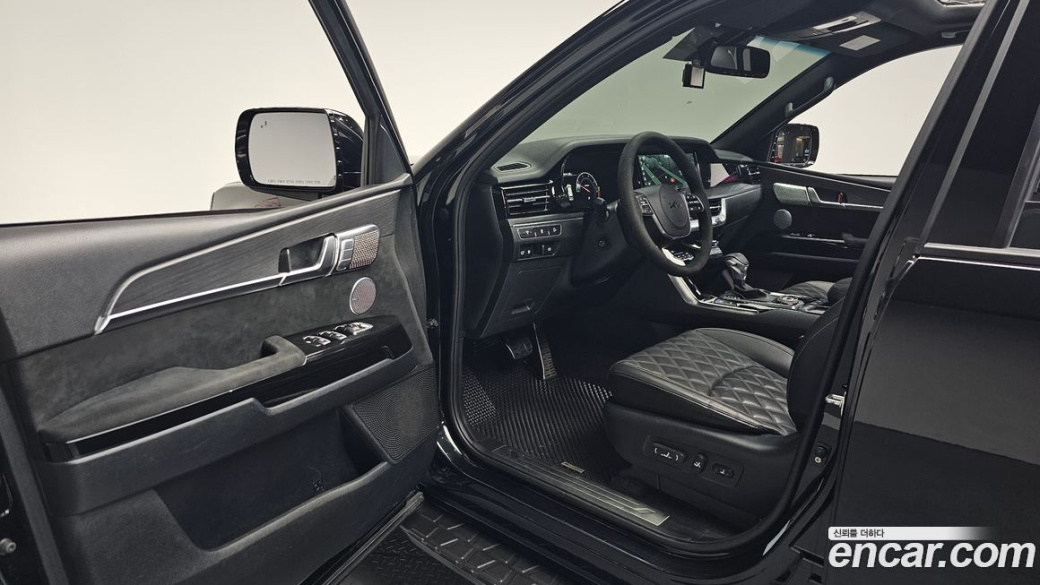 Kia Mohave Diesel 3.0 4WD 5-Seater, 2024