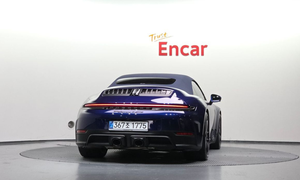 Porsche 911 Carrera 4 GTS Cabriolet, 2026