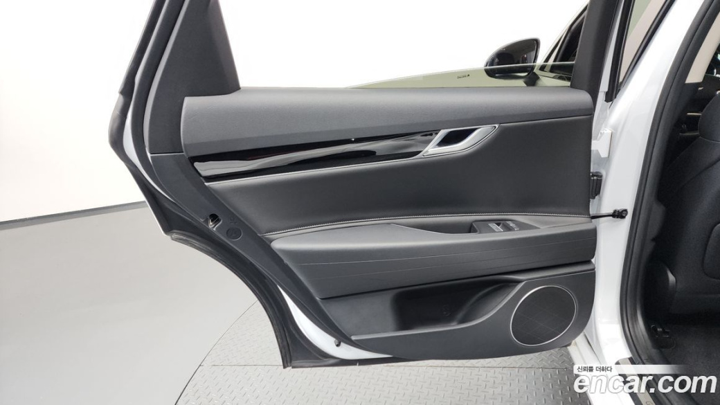 Genesis G80 Gasoline 2.5 Turbo AWD, 2022