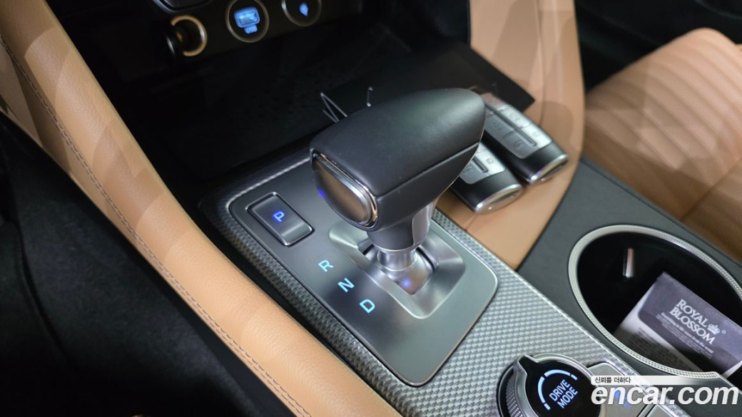 Genesis G70 Gasoline 2.0T 2WD, 2023