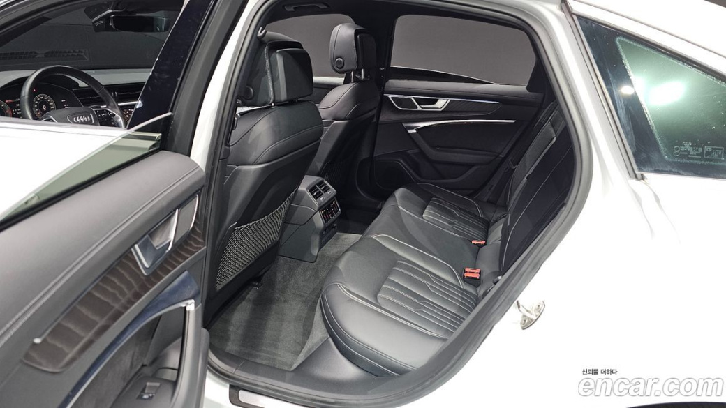 Audi A6 40 TDI Premium, 2022