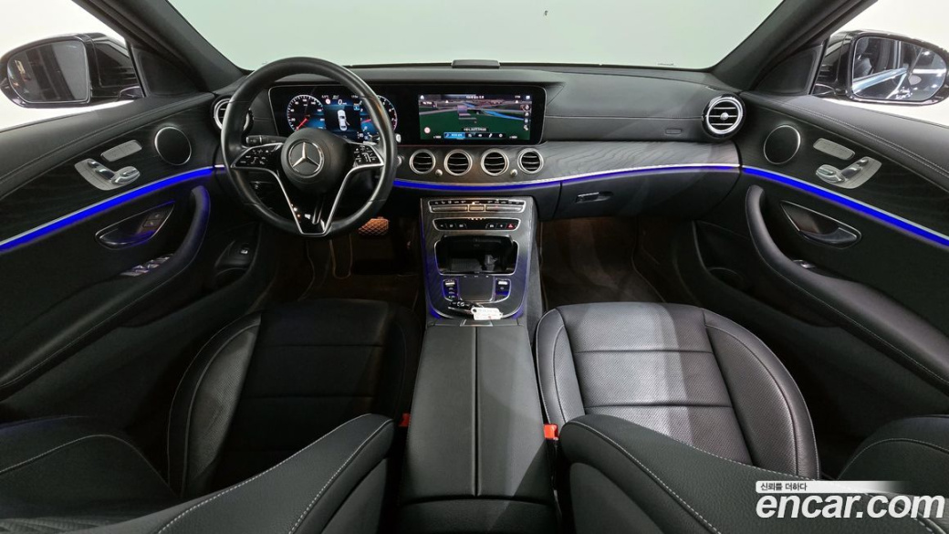 Mercedes-Benz E-Class E250 AMG Line, 2023