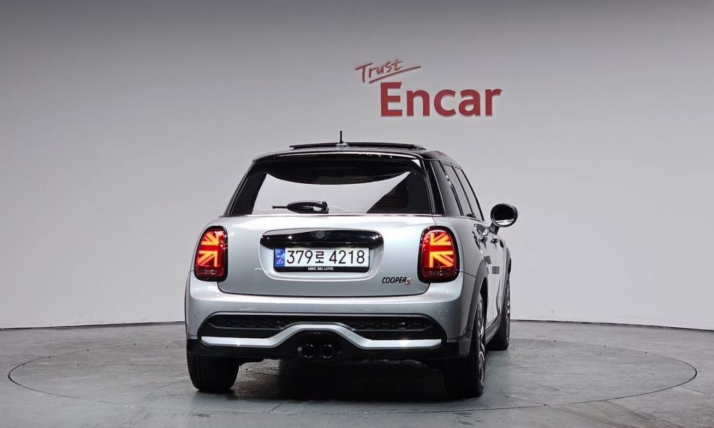 Mini Cooper 5Door Classic, 2024