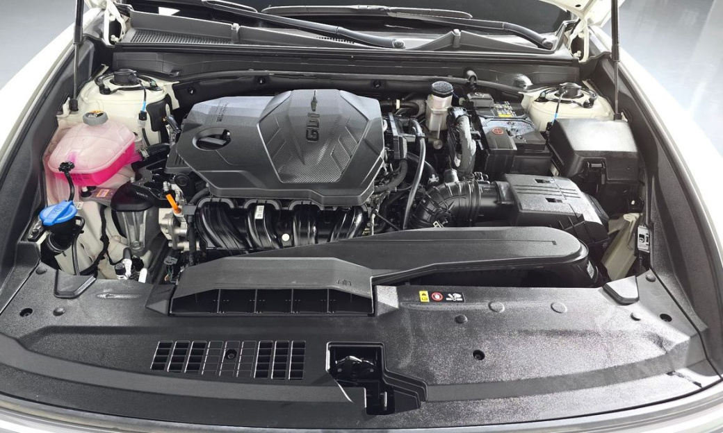 Hyundai Grandeur 2,5 Gasoline 2WD, 2024