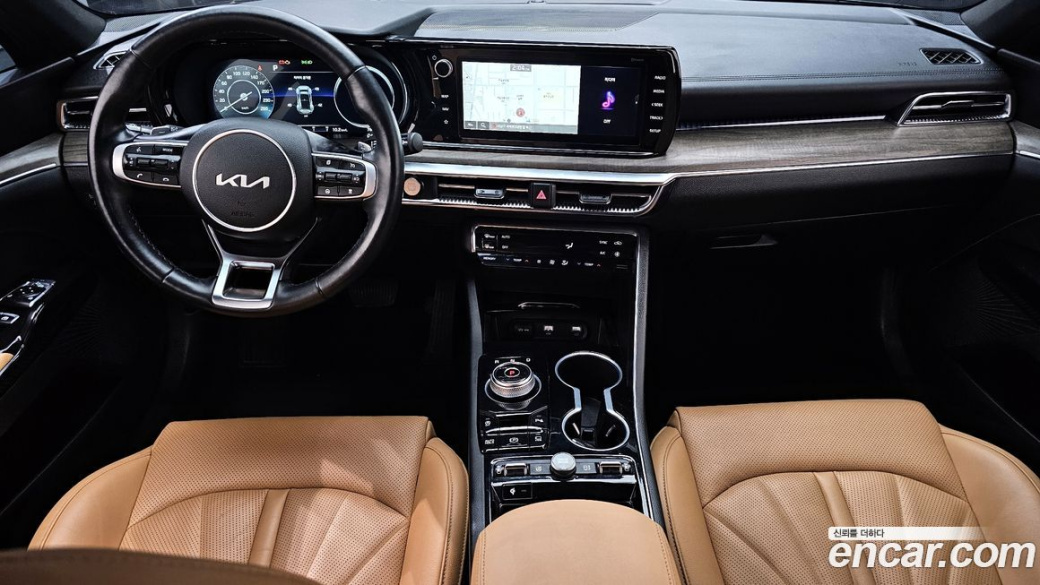 Kia K5 2.0, 2022