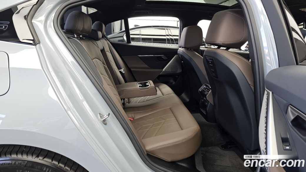 BMW 5-Series 520i Special Edition, 2024