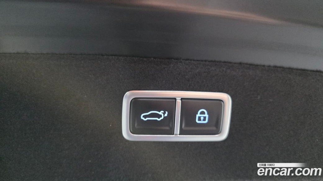 Genesis G80 Gasoline 2.5 Turbo AWD, 2025